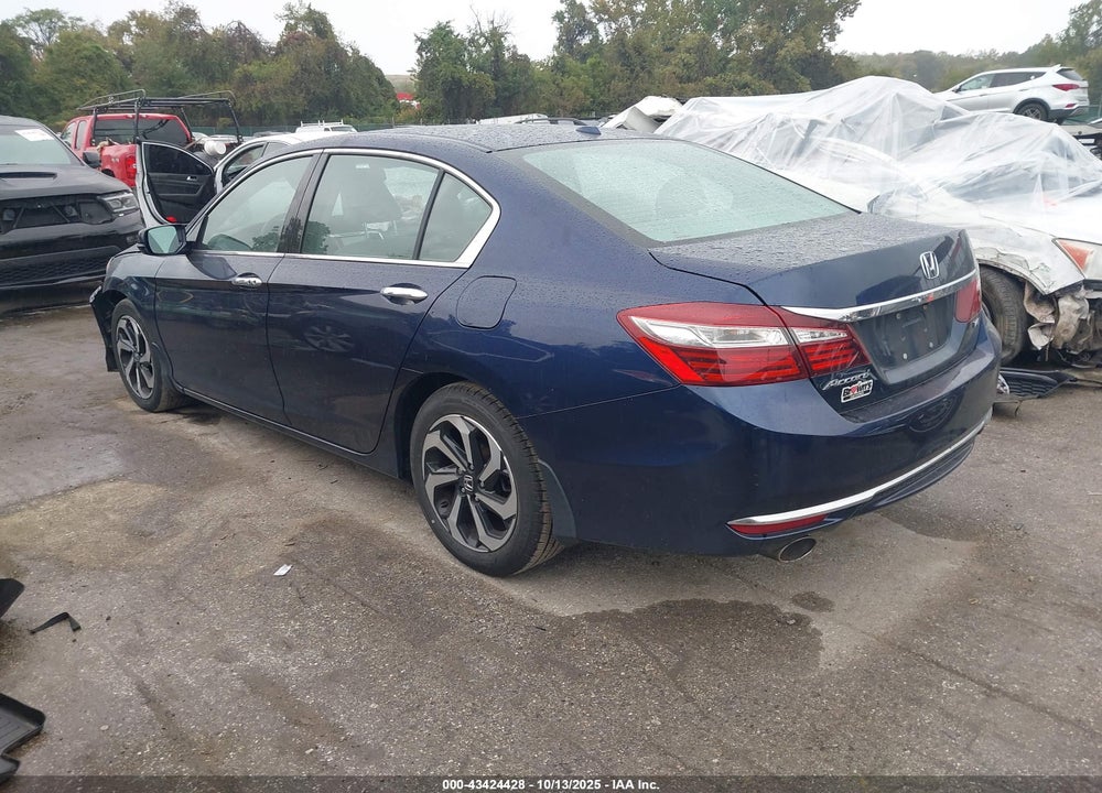 2017 HONDA ACCORD EX-L V6 VIN: 1HGCR3F84HA032197