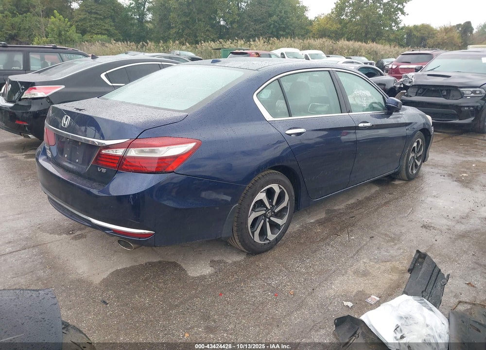 2017 HONDA ACCORD EX-L V6 VIN: 1HGCR3F84HA032197