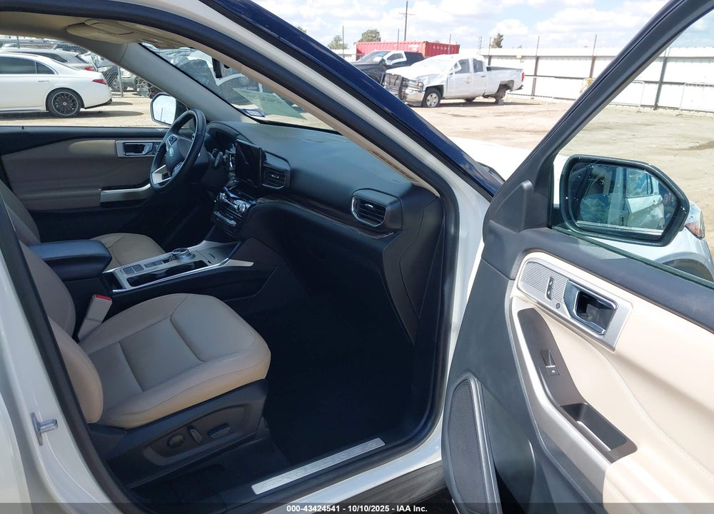 2021 FORD EXPLORER VIN: 1FMSK7FH4MGC49063