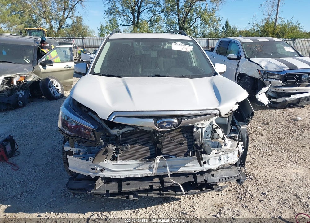 2021 SUBARU FORESTER PREMIUM VIN: JF2SKAFC4MH510225