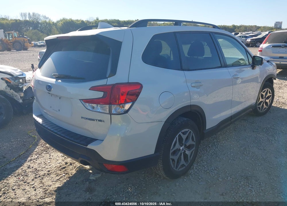 2021 SUBARU FORESTER PREMIUM VIN: JF2SKAFC4MH510225
