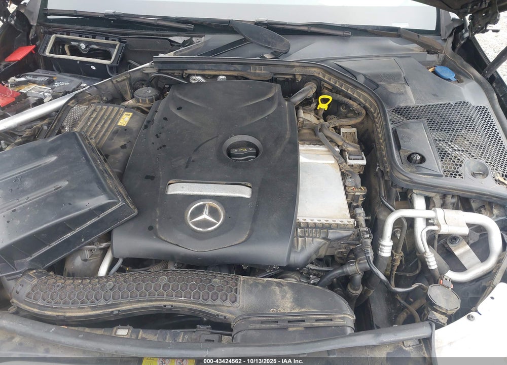 2016 MERCEDES-BENZ C CLASS VIN: WDDWF4JB0GR171679