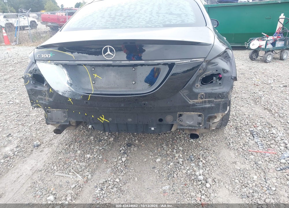 2016 MERCEDES-BENZ C CLASS VIN: WDDWF4JB0GR171679