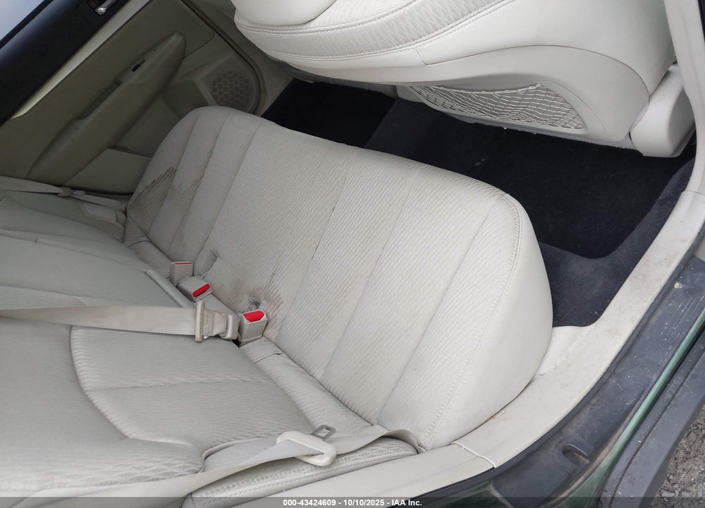 2010 SUBARU OUTBACK 2.5I PREMIUM VIN: 4S4BRBCC1A3367503