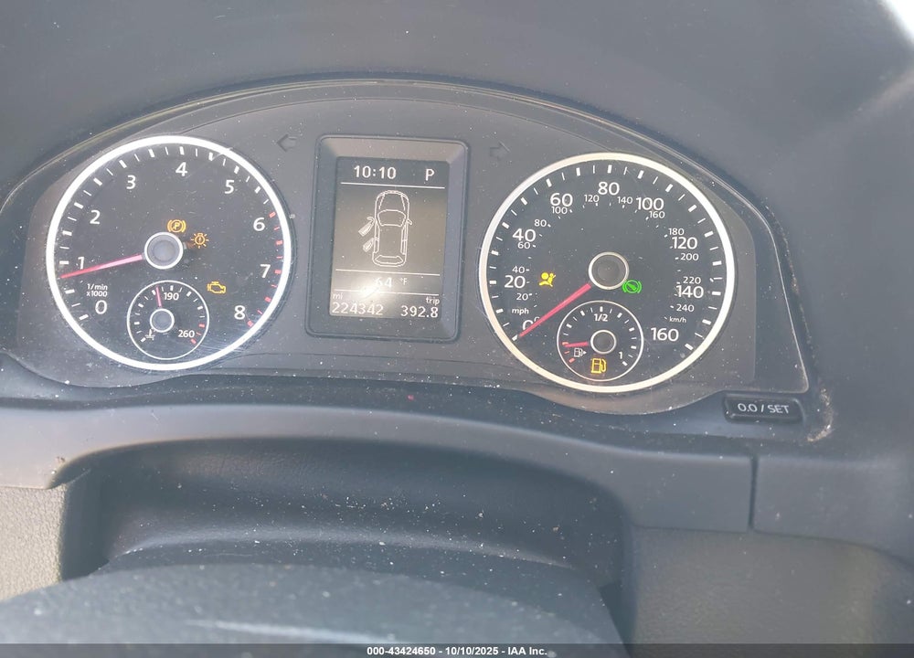 2017 VOLKSWAGEN TIGUAN 2.0T/2.0T S VIN: WVGAV7AX6HK038452