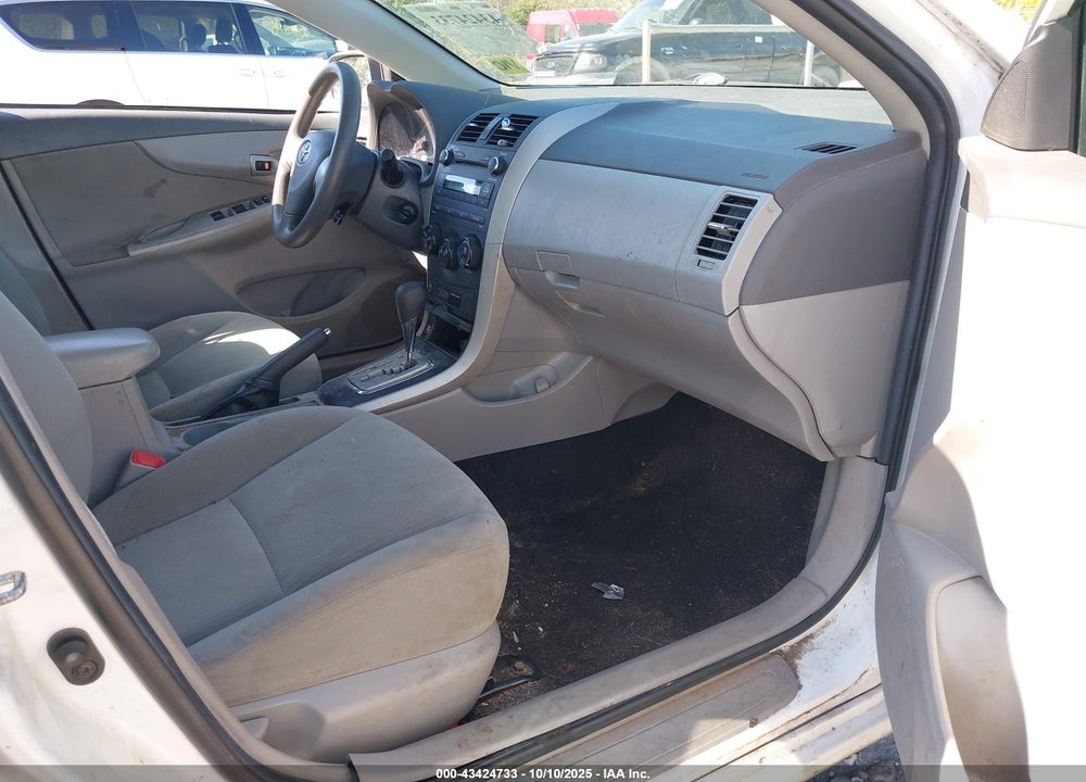 2010 TOYOTA COROLLA LE VIN: 2T1BU4EE6AC518162