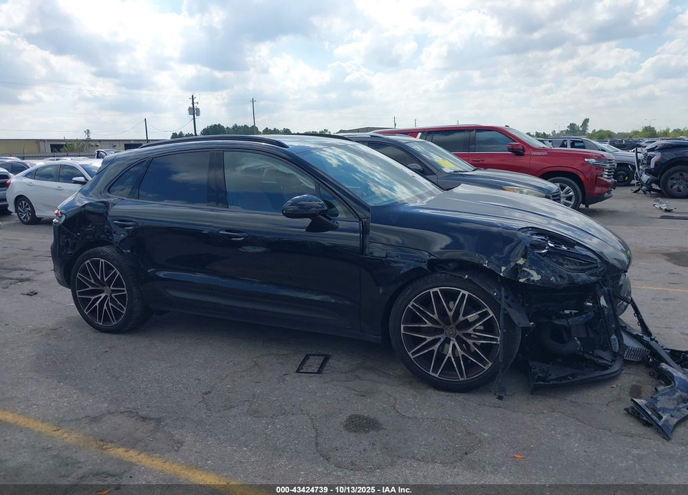 2023 PORSCHE MACAN VIN: WP1AA2A55PLB10797