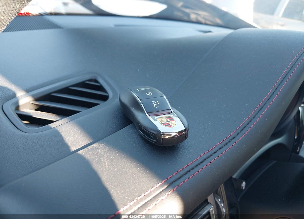 2023 PORSCHE MACAN VIN: WP1AA2A55PLB10797