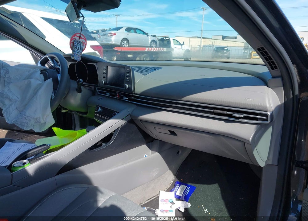 2021 HYUNDAI ELANTRA SEL VIN: 5NPLM4AG7MH039567