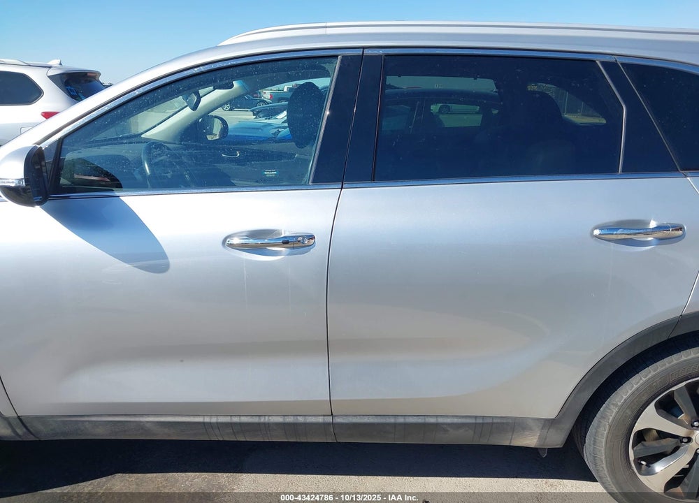 2017 KIA SORENTO 3.3L EX VIN: 5XYPH4A59HG234524