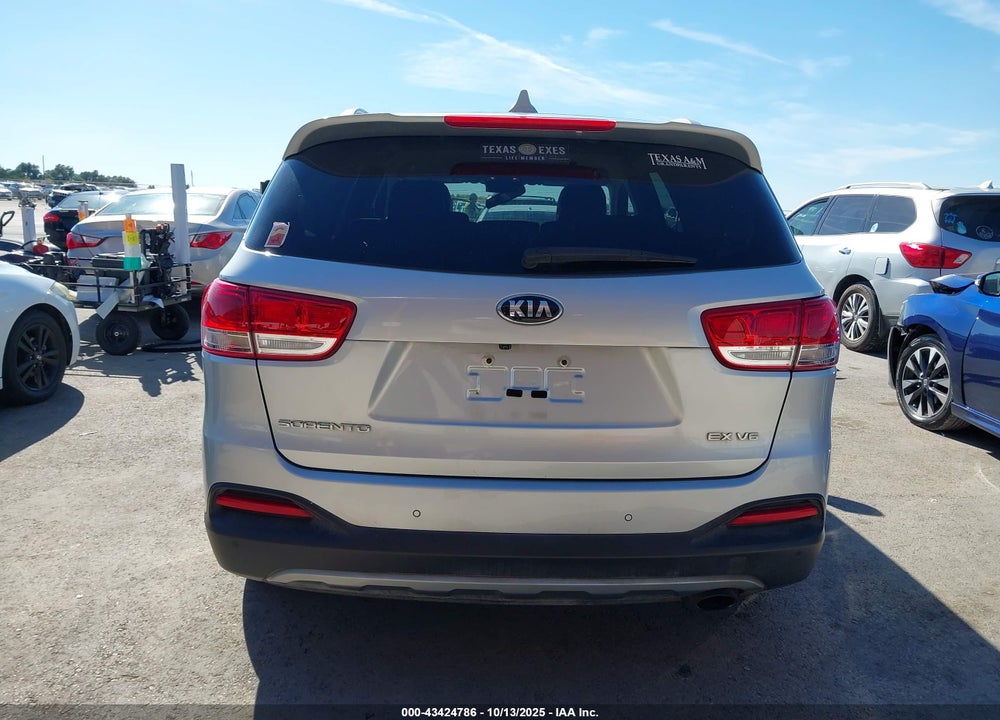 2017 KIA SORENTO 3.3L EX VIN: 5XYPH4A59HG234524