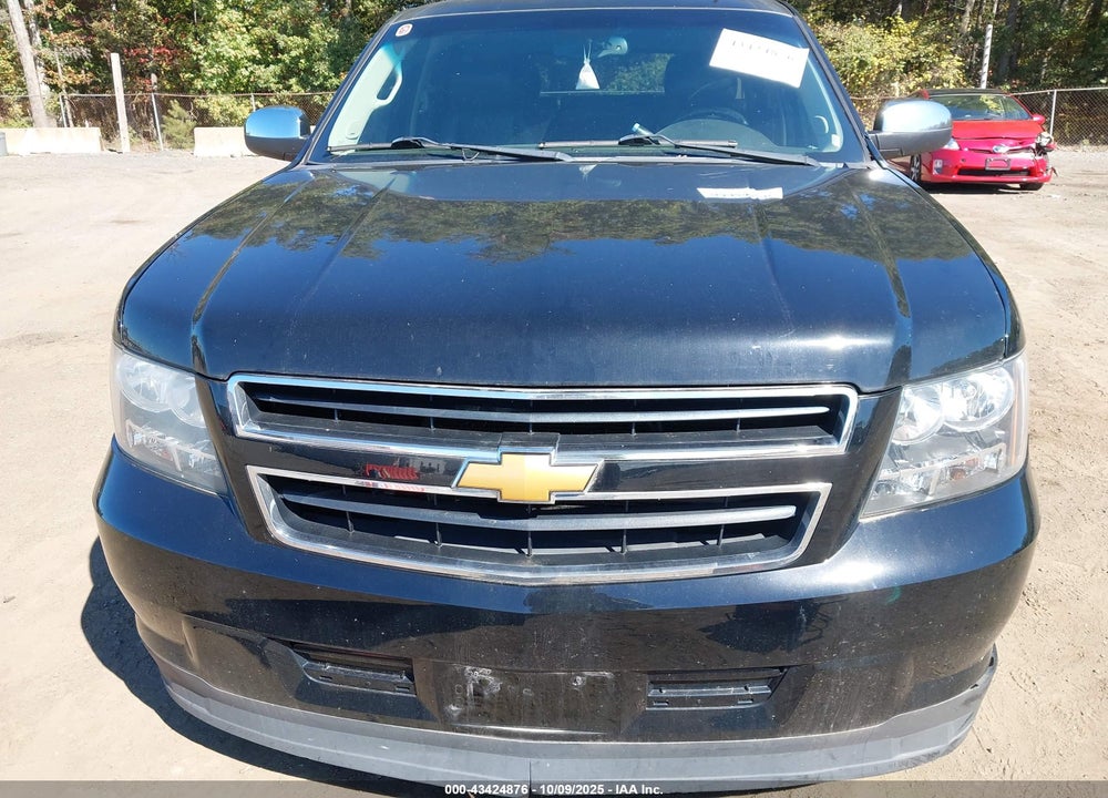 2013 CHEVROLET TAHOE VIN: 1GNSKDEJ7DR197513