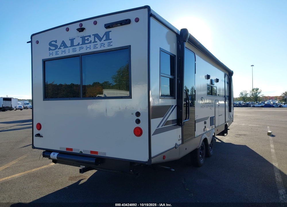 2024 FOREST RIVER SALEM VIN: 4X4TSBZ25RU092343