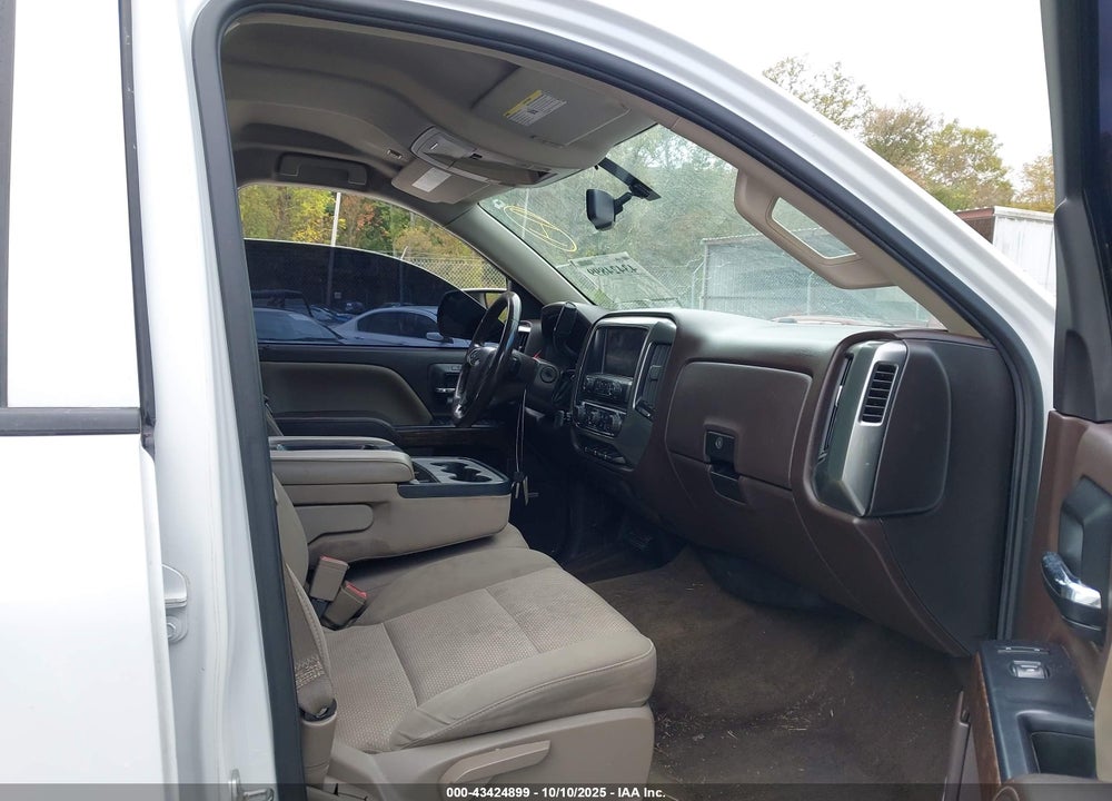 2016 CHEVROLET SILVERADO 1500 1LT VIN: 3GCUKREC5GG173229