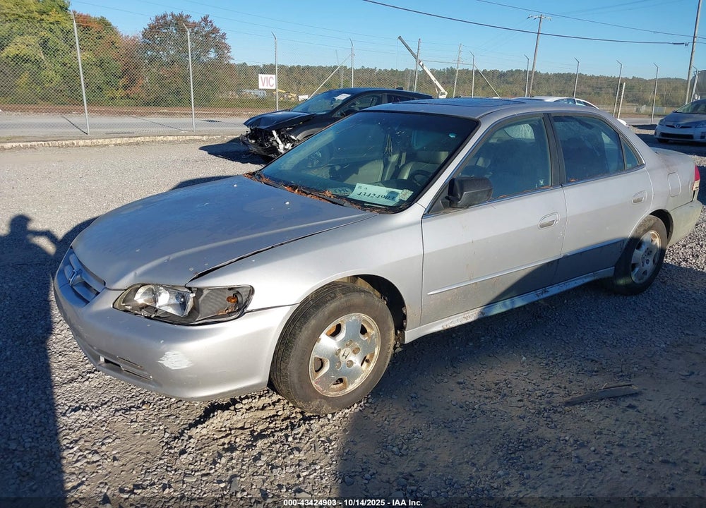 2002 HONDA ACCORD 3.0 EX VIN: 1HGCG16582A078395