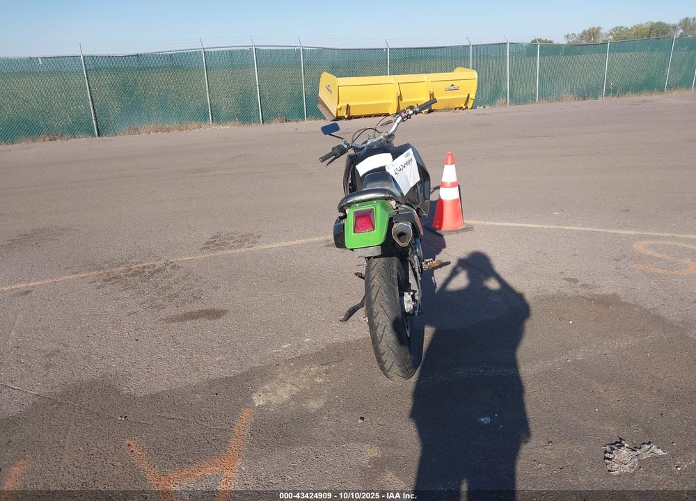2009 KAWASAKI KL650 E VIN: JKAKLEE169DA23736