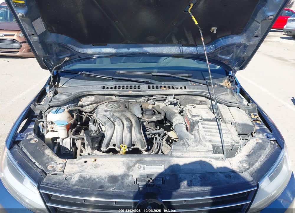2015 VOLKSWAGEN JETTA VIN: 3VW1K7AJ8FM347061