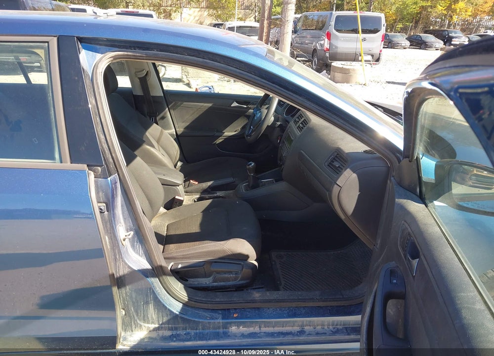 2015 VOLKSWAGEN JETTA VIN: 3VW1K7AJ8FM347061