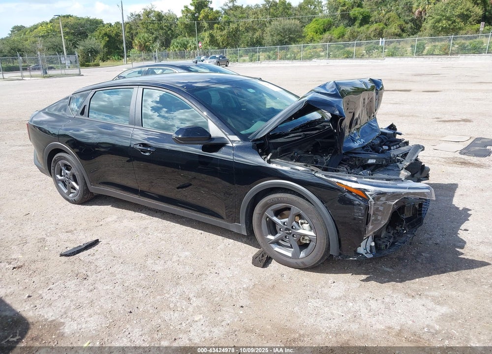 2025 KIA K4 LXS VIN: 3KPFT4DE5SE023248