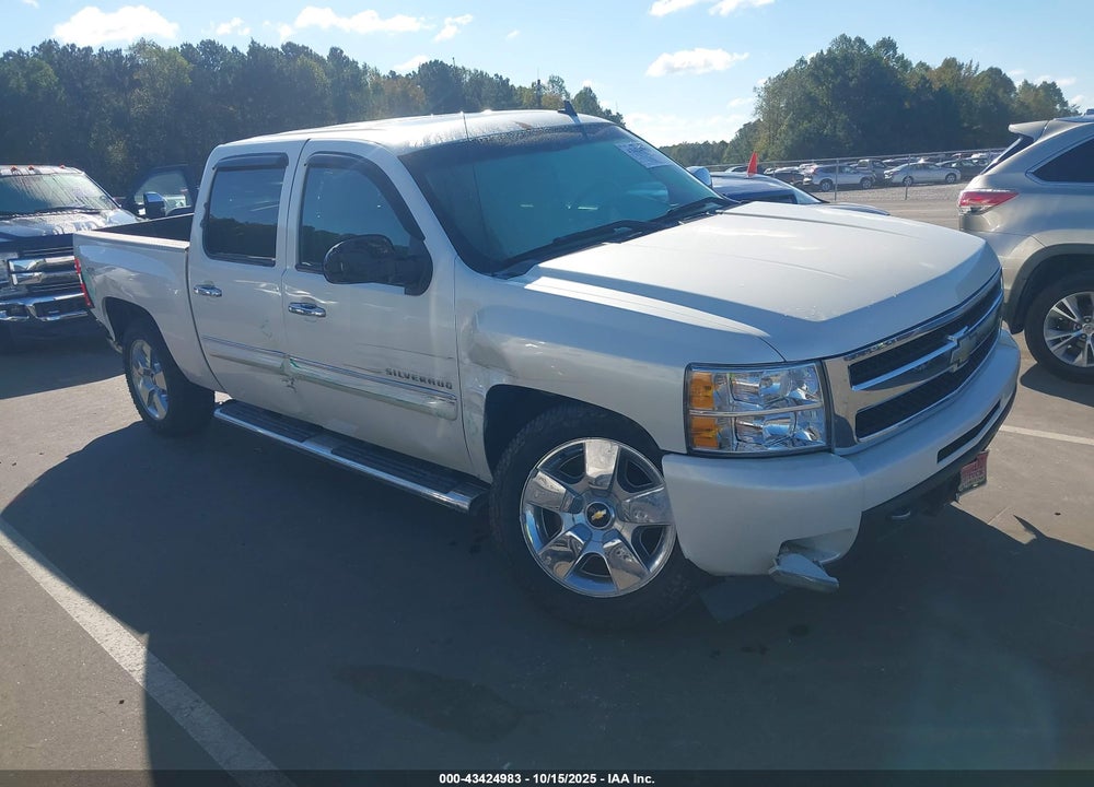 2011 CHEVROLET SILVERADO 1500 LTZ VIN: 3GCPKTE32BG168539