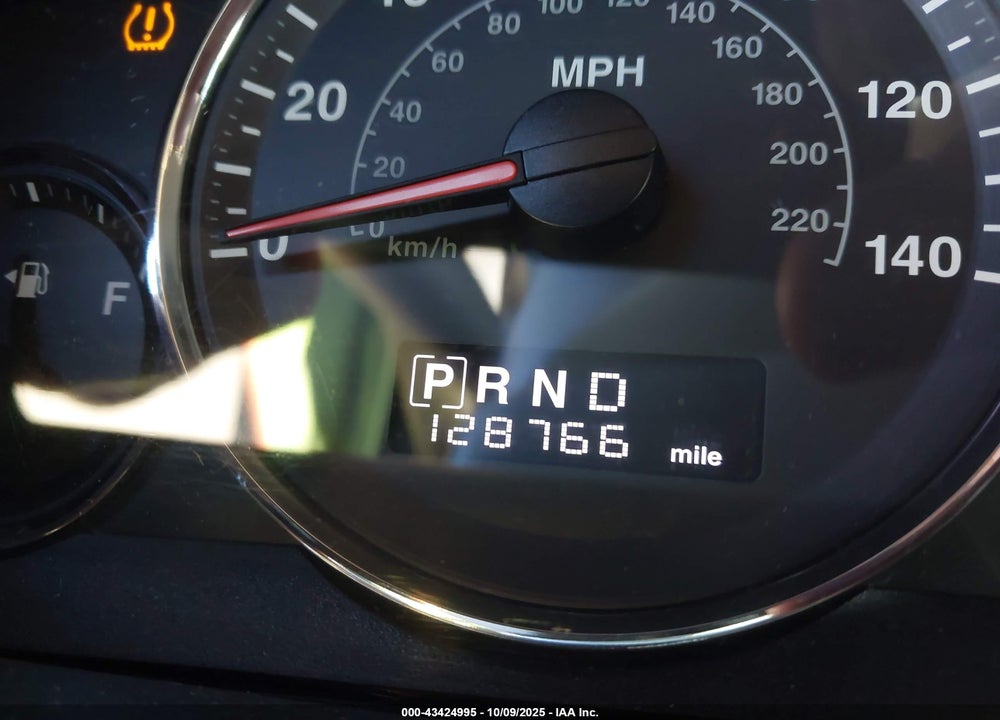 2008 JEEP GRAND CHEROKEE VIN: 1J8GR48K58C153705