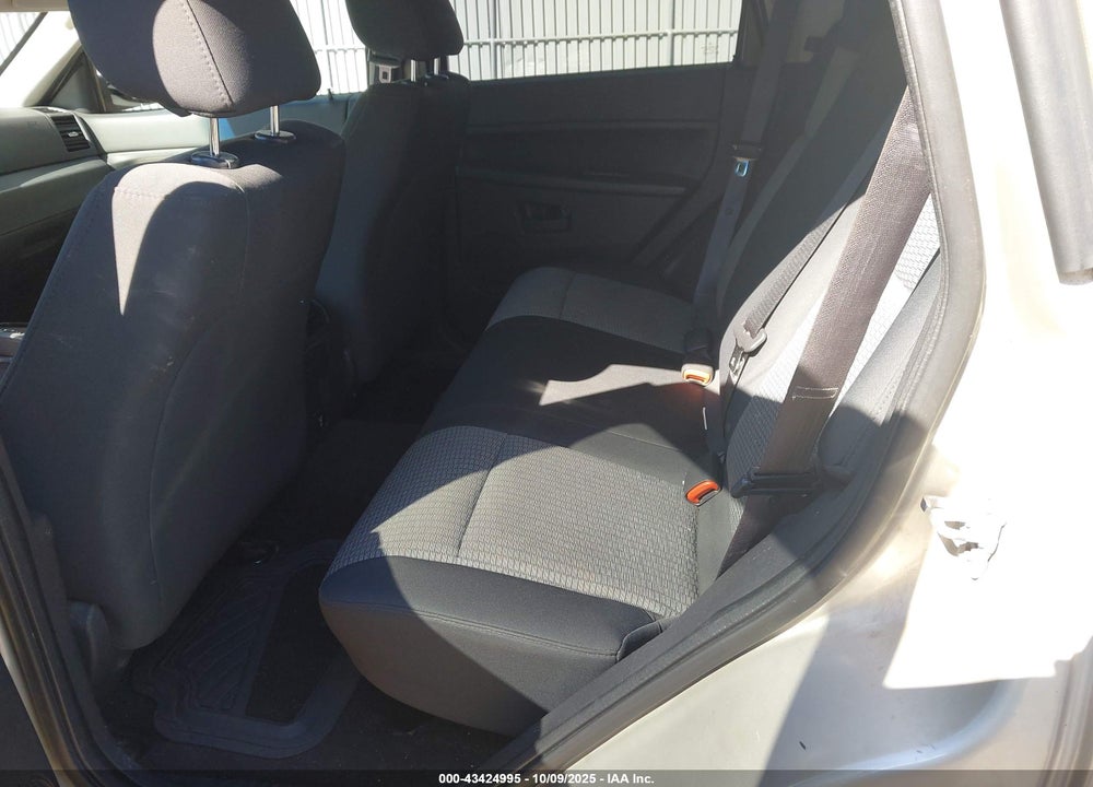 2008 JEEP GRAND CHEROKEE VIN: 1J8GR48K58C153705