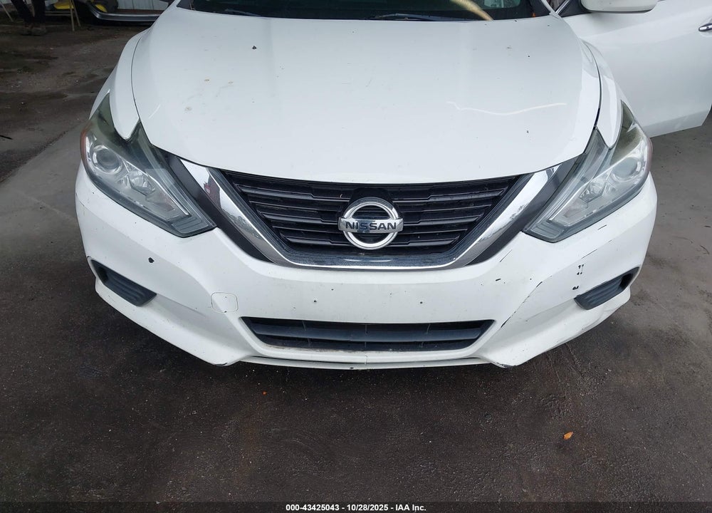 2017 NISSAN ALTIMA VIN: 1N4AL3AP6HN347894