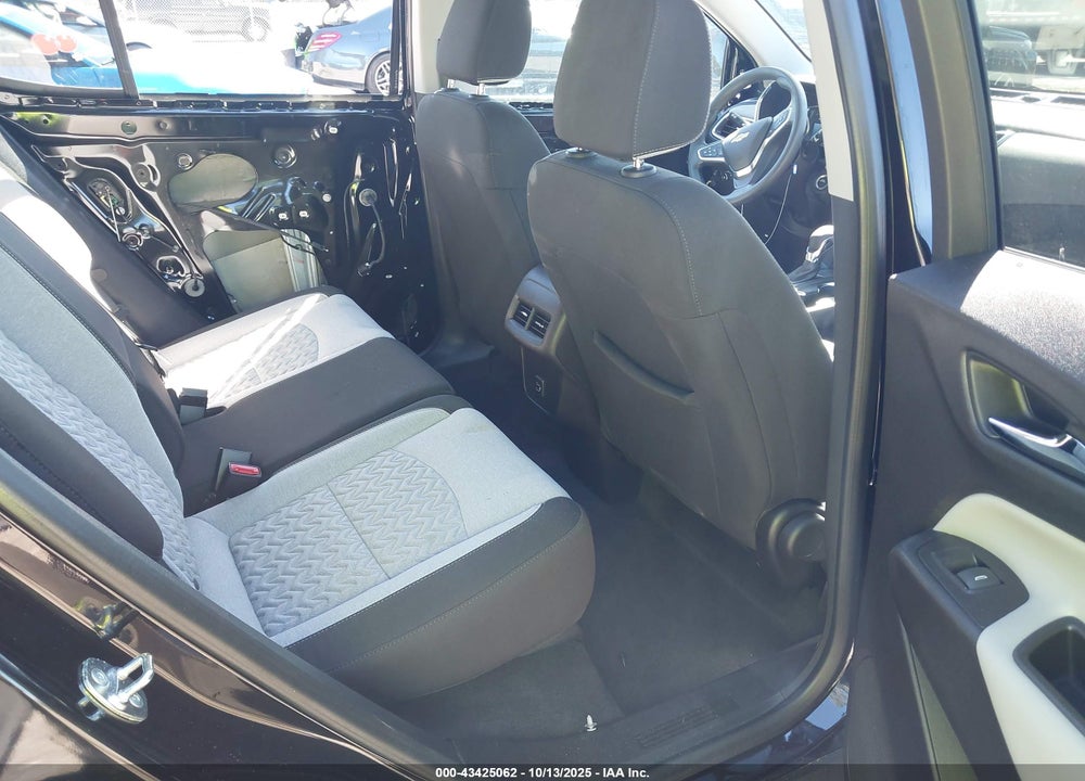 2024 CHEVROLET EQUINOX VIN: 3GNAXHEG2RL215858