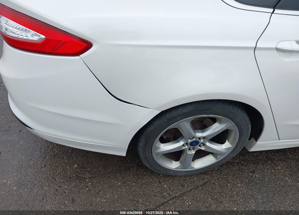 2016 FORD FUSION VIN: 3FA6P0HD3GR360764
