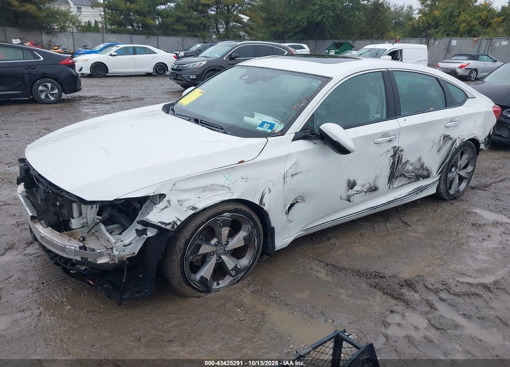 2018 HONDA ACCORD VIN: 1HGCV1F99JA144167