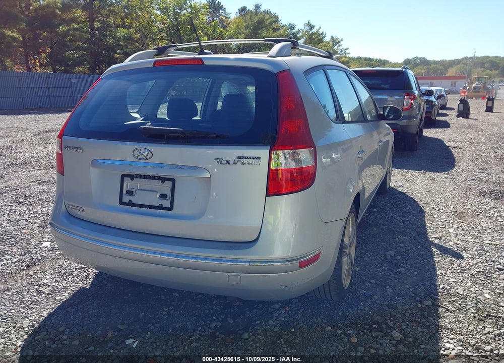 2011 HYUNDAI ELANTRA VIN: KMHDC8AE9BU104320