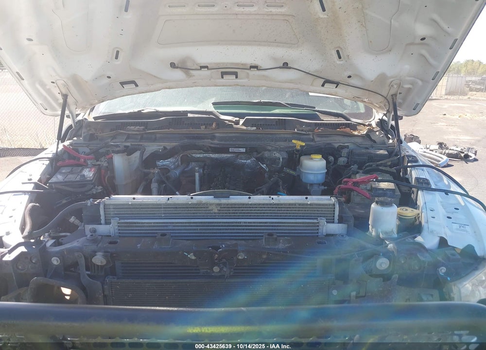 2018 RAM 3500 CHASSIS VIN: 3C7WRTCLXJG325360