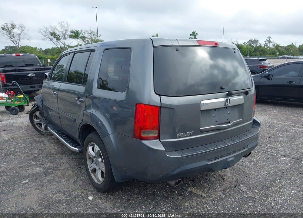 2013 HONDA PILOT EX-L VIN: 5FNYF3H55DB026829