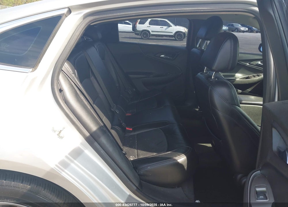 2019 CHEVROLET MALIBU VIN: 1G1ZB5STXKF179954