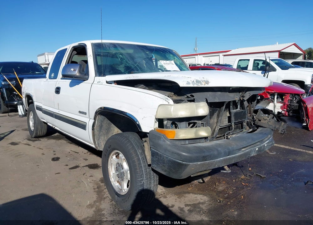 2001 CHEVROLET SILVERADO 1500 LS VIN: 2GCEK19T411349378