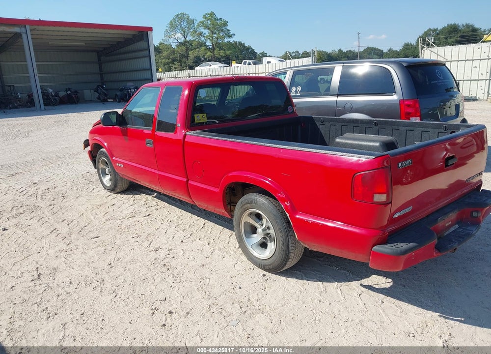 2003 CHEVROLET S-10 LS VIN: 1GCCS19H938245312