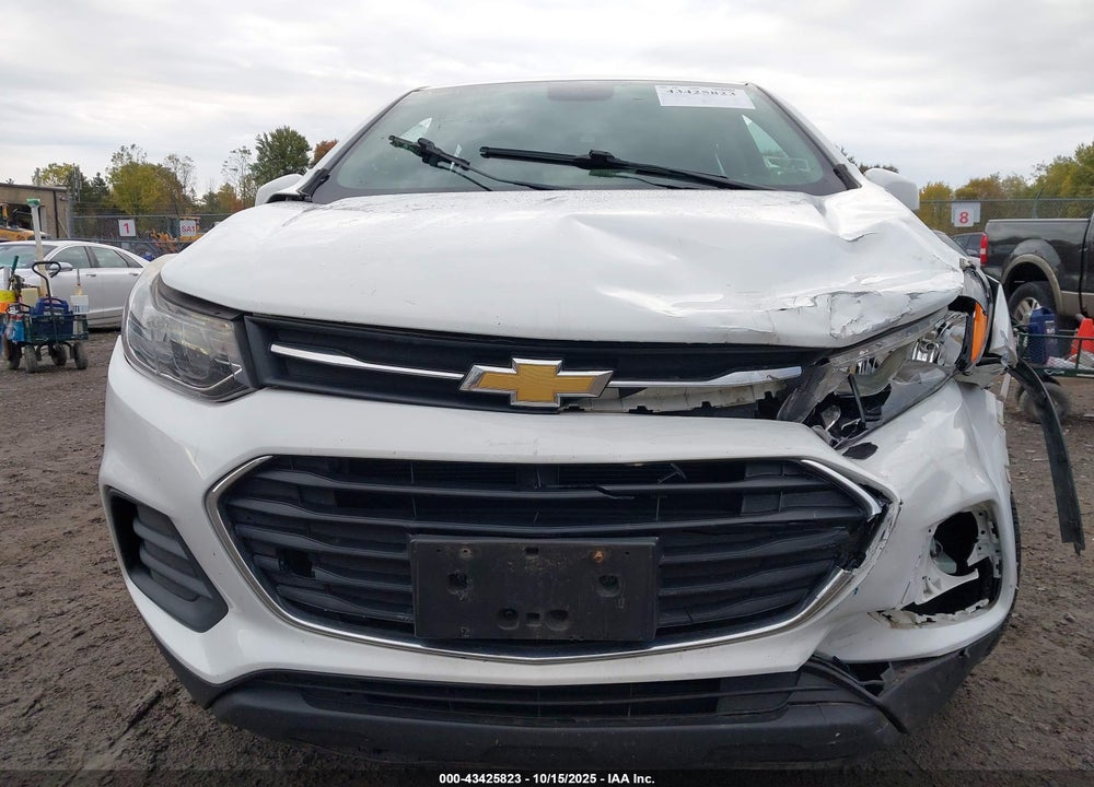 2017 CHEVROLET TRAX LS VIN: KL7CJNSB8HB255658