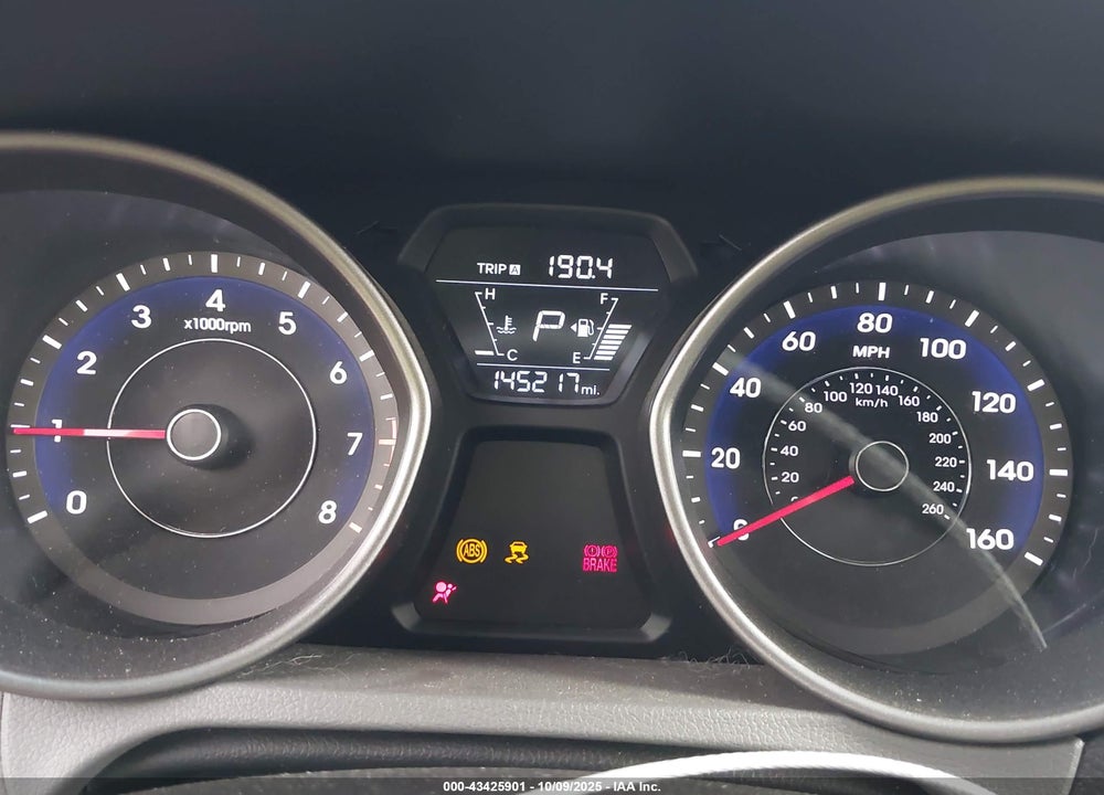 2015 HYUNDAI ELANTRA SE VIN: 5NPDH4AEXFH596001