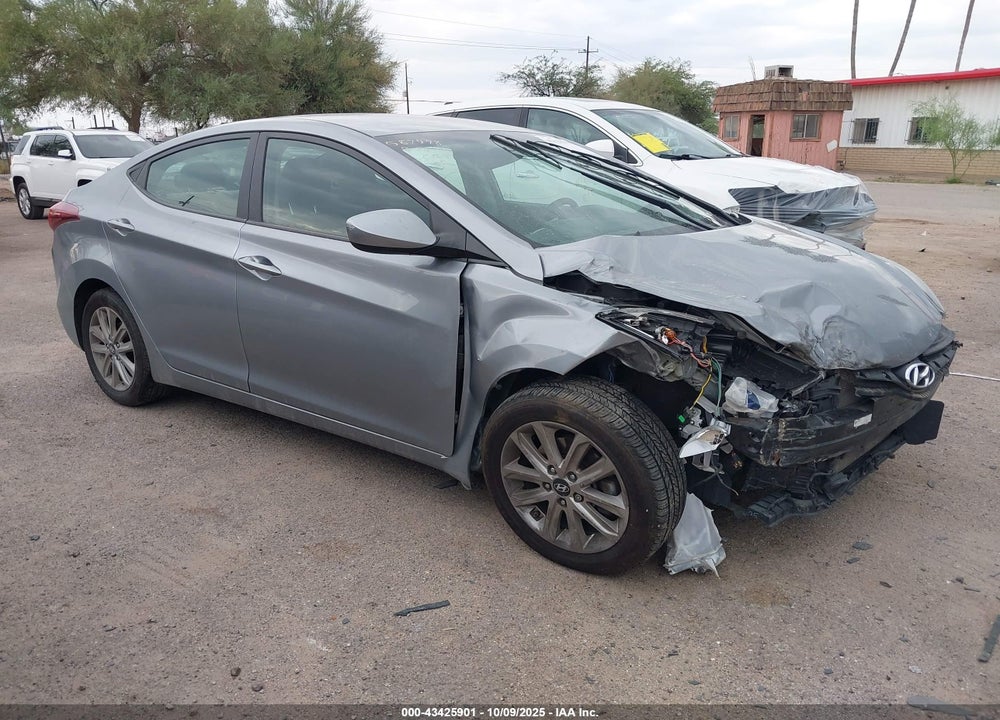 2015 HYUNDAI ELANTRA SE VIN: 5NPDH4AEXFH596001