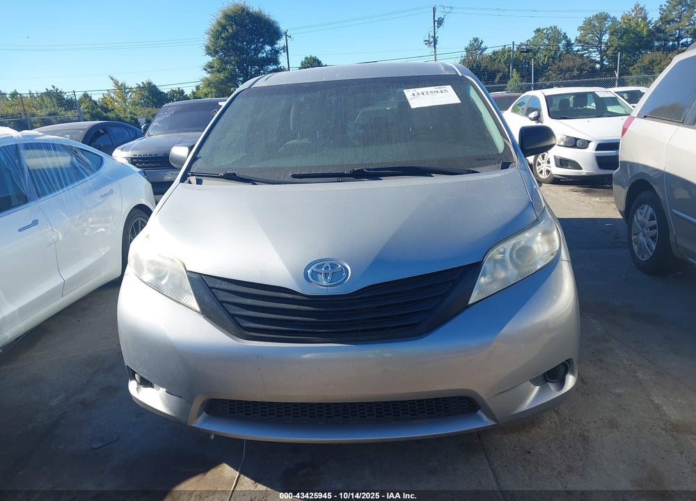 2016 TOYOTA SIENNA VIN: 5TDZK3DC2GS743662