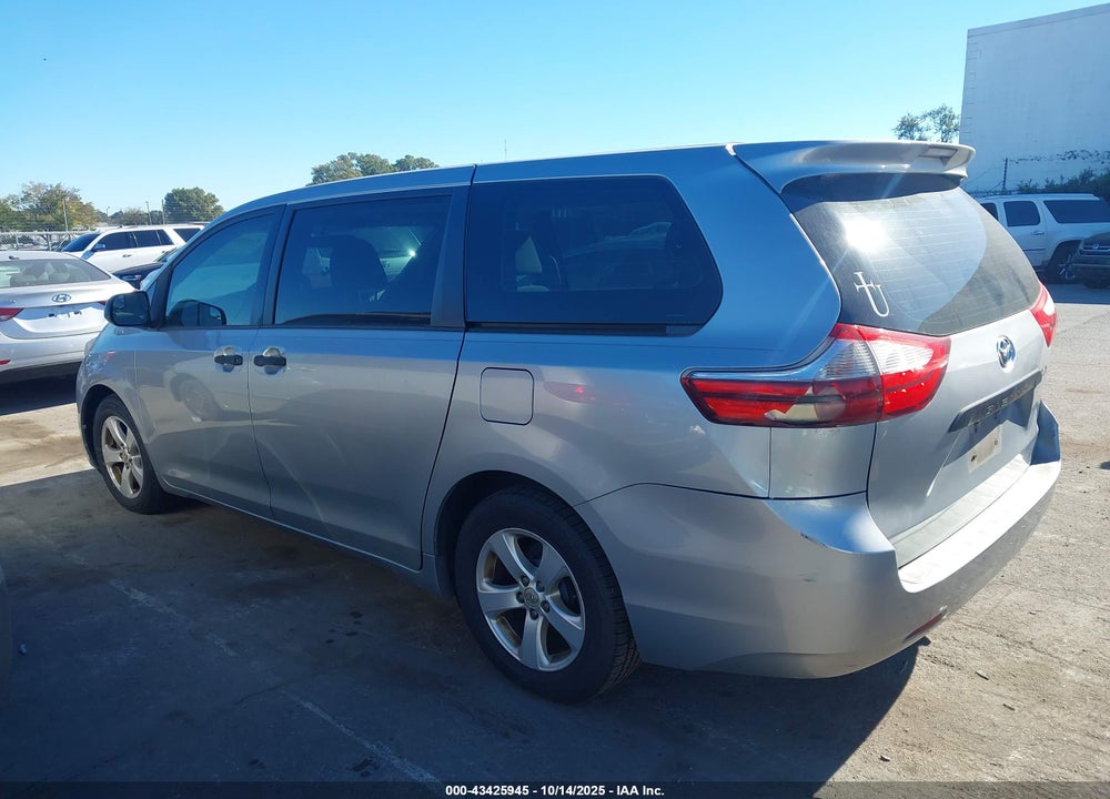 2016 TOYOTA SIENNA VIN: 5TDZK3DC2GS743662