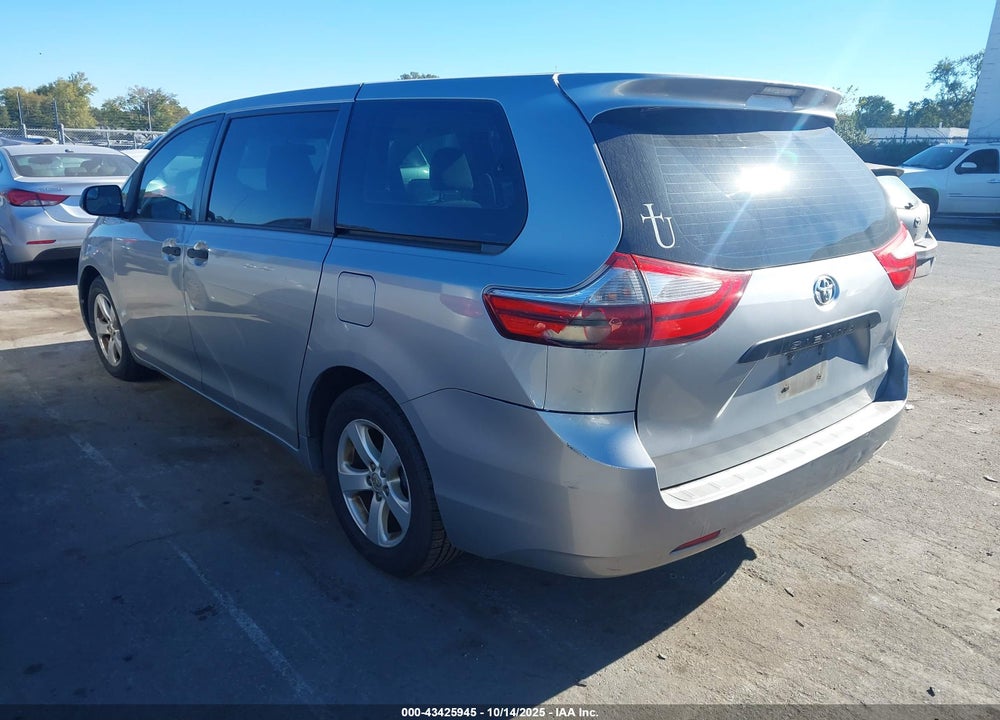 2016 TOYOTA SIENNA VIN: 5TDZK3DC2GS743662