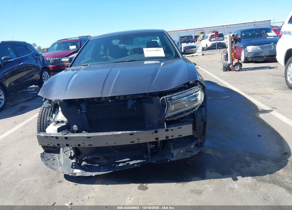 2022 DODGE CHARGER VIN: 2C3CDXBG9NH255645