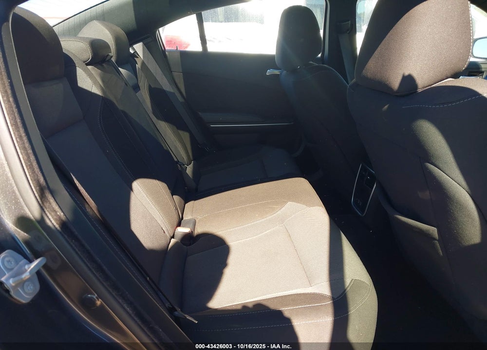 2022 DODGE CHARGER VIN: 2C3CDXBG9NH255645