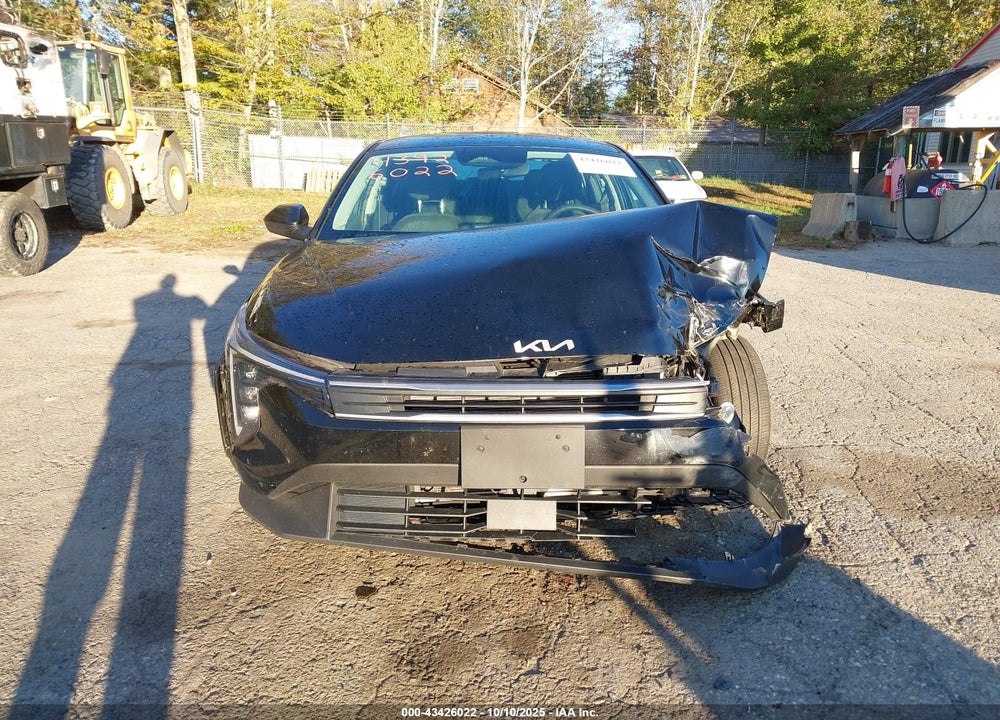 2025 KIA K4 LXS VIN: 3KPFT4DE8SE068930