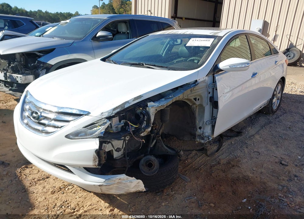 2011 HYUNDAI SONATA VIN: 5NPEC4ACXBH031758