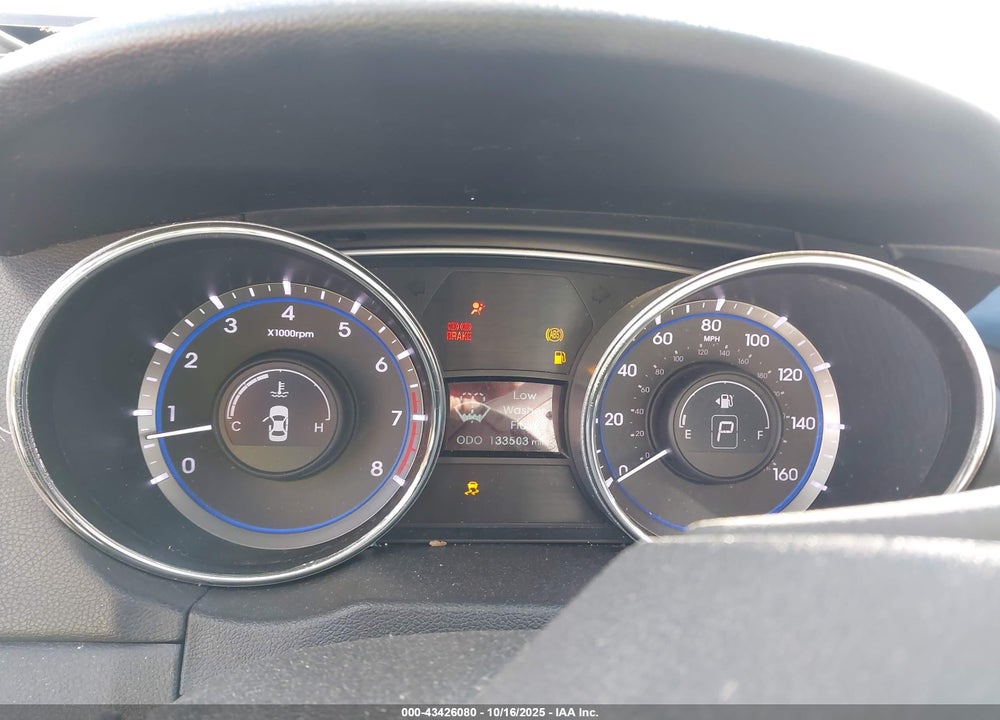 2011 HYUNDAI SONATA VIN: 5NPEC4ACXBH031758