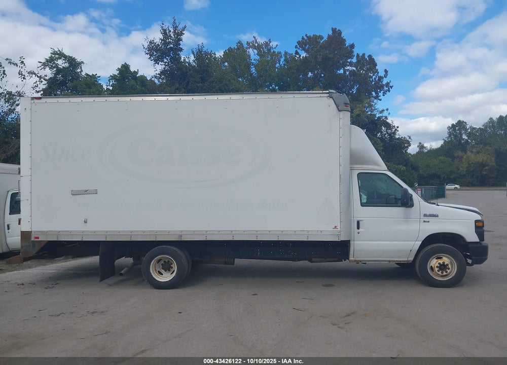 2016 FORD E-350 CUTAWAY VIN: 1FDWE3FL8GDC30611
