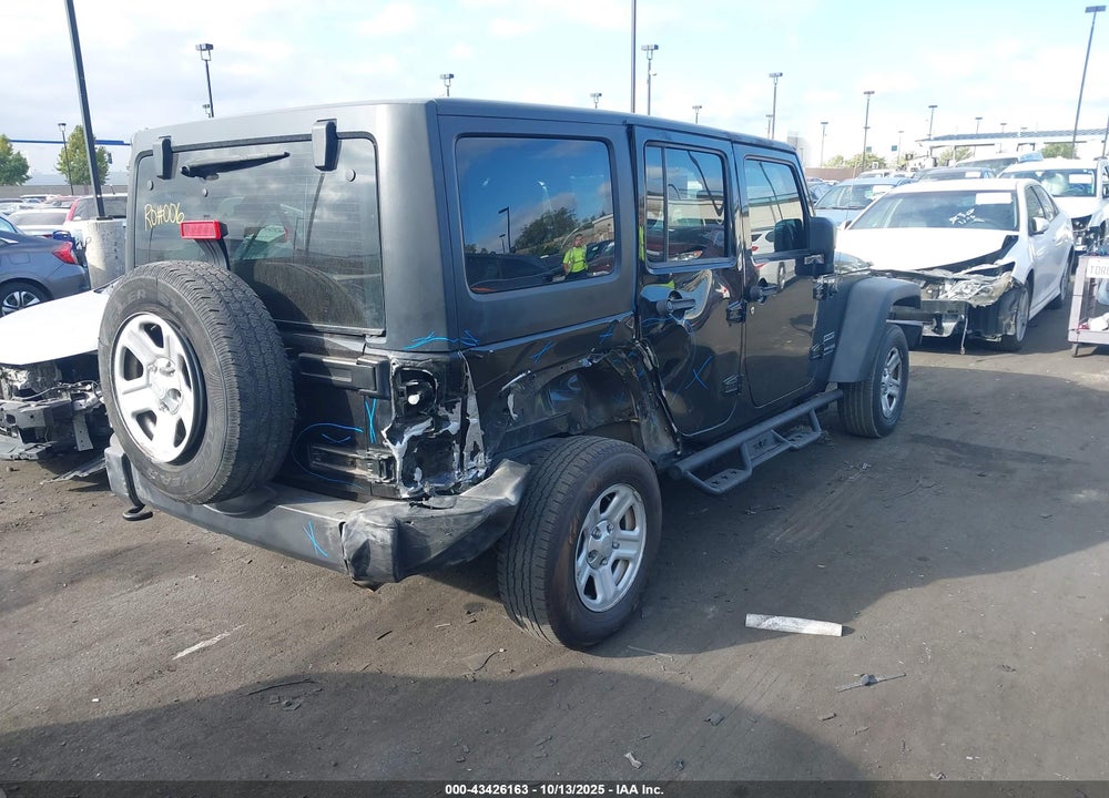 2018 JEEP WRANGLER JK UNLIMITED SPORT 4X4 VIN: 1C4BJWDG9JL884617