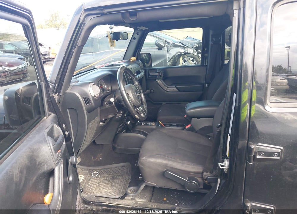 2018 JEEP WRANGLER JK UNLIMITED SPORT 4X4 VIN: 1C4BJWDG9JL884617